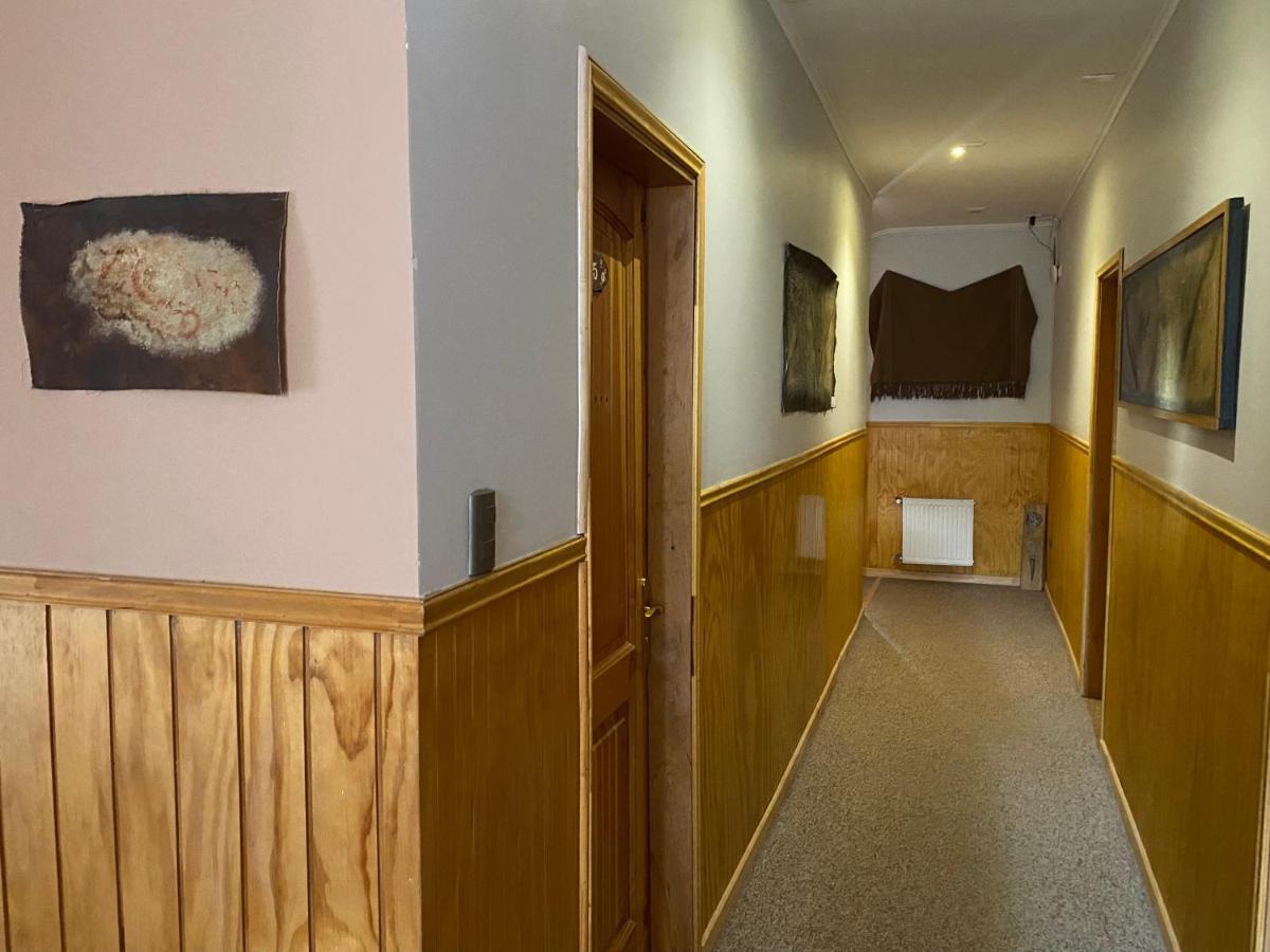 Hotel Aquaterra Puerto Natales Bagian luar foto