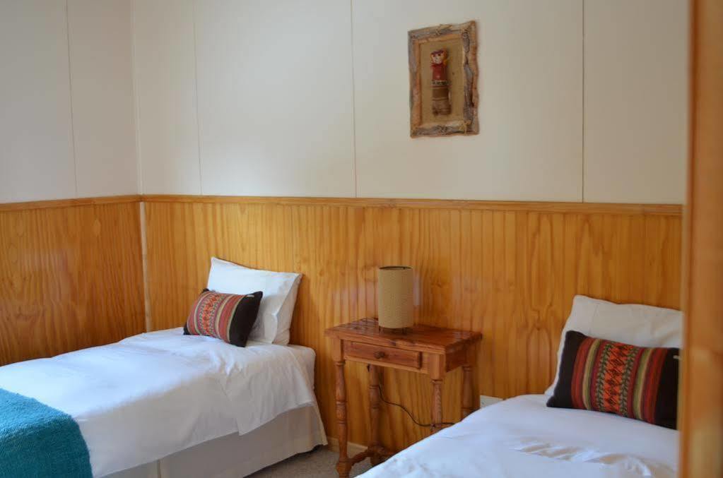 Hotel Aquaterra Puerto Natales Bagian luar foto